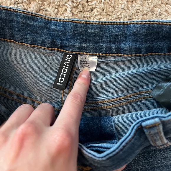 H&M Divided High-rise Blue Jean Shorts - Picture 6 of 8
